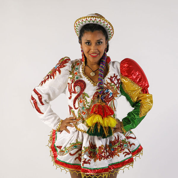 Mujer cholita - CAPORALA